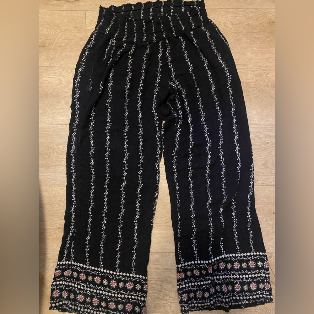 Black Floral Women's Pants